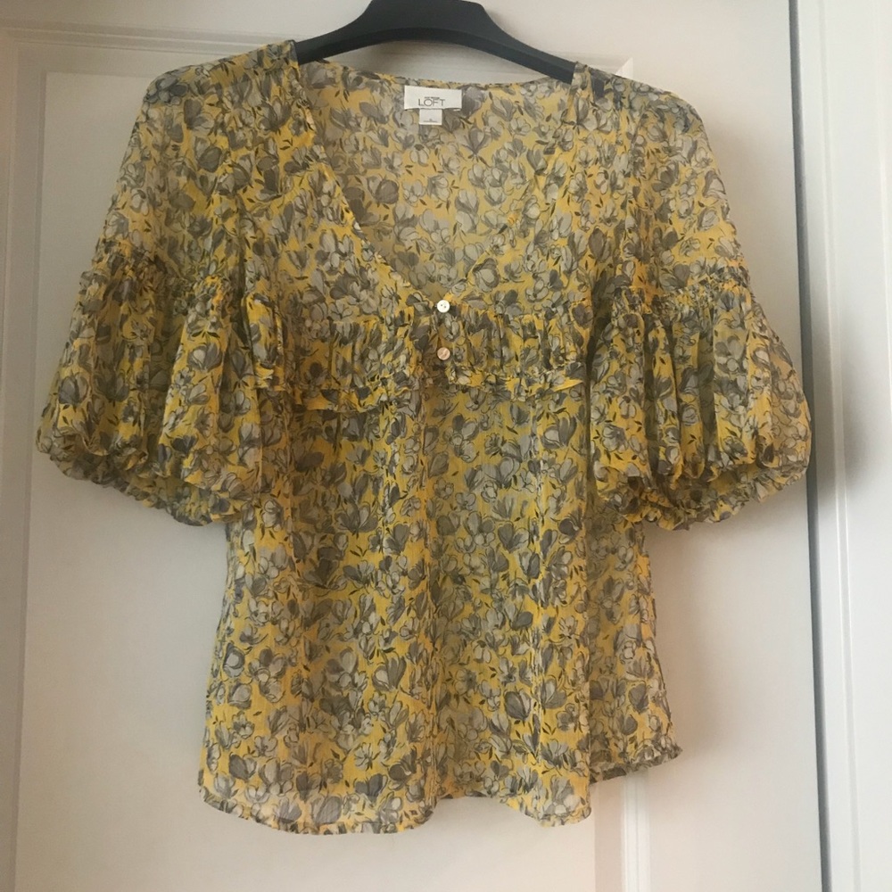 Ann taylor blouse !